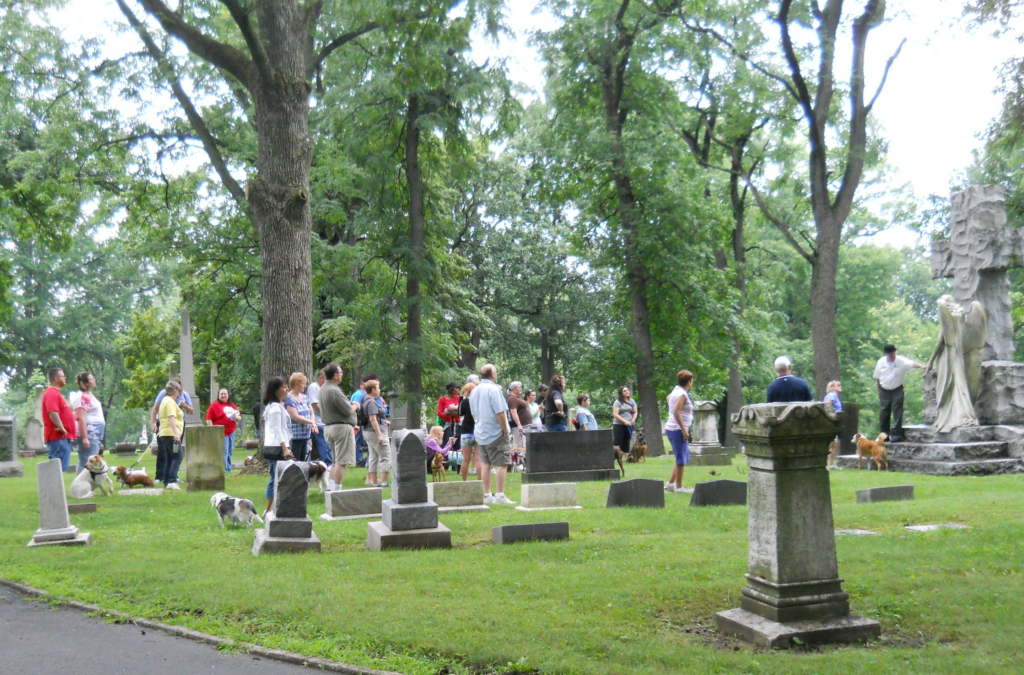 Digital cemetery mapping enables cemetery tourism
